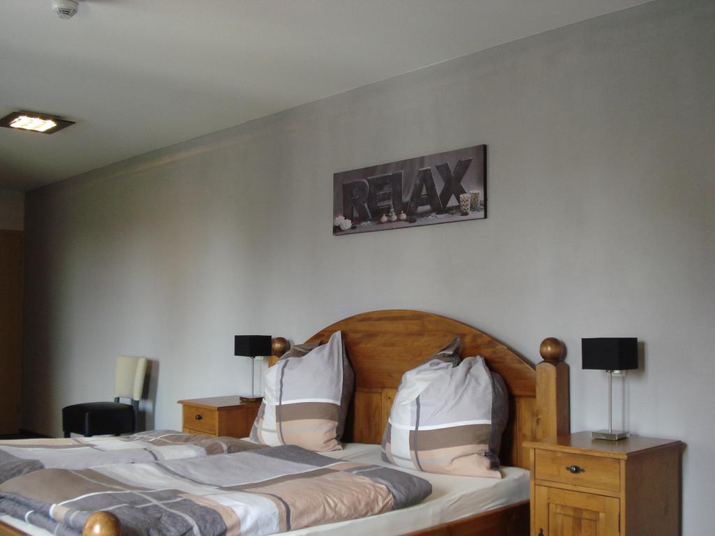 Hotel Restaurant Fritz โกรเนา ภายนอก รูปภาพ